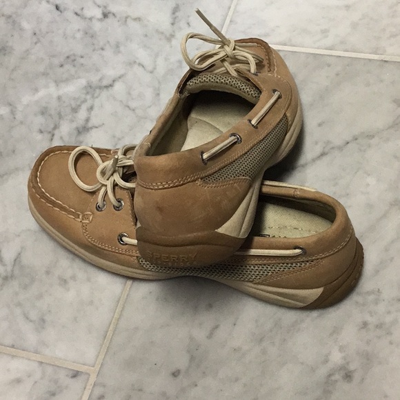 Women’s Sperry shoes size 7 - Picture 2 of 3